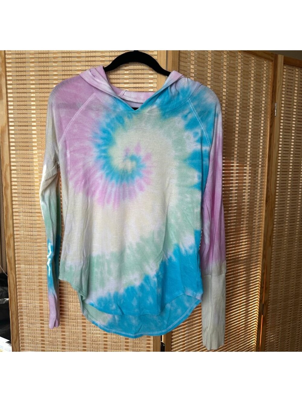 Tie-Dye Long-Sleeve Hooded Top With Thumbholes In Pastel Blue Pink & Green Swirl